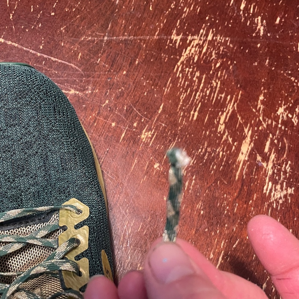 Women’s Brooks Launch Run Lucky Limited Edition Shoes in Green and Gold size 7 - Picture 9 of 13